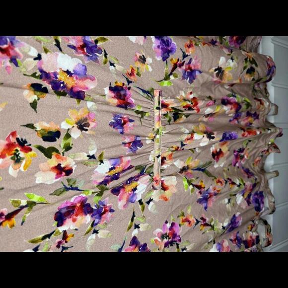 Dolan Anthropologie Left Coast Beige Floral Pleated Ruffle Short Sleeve Blouse - Picture 7 of 7